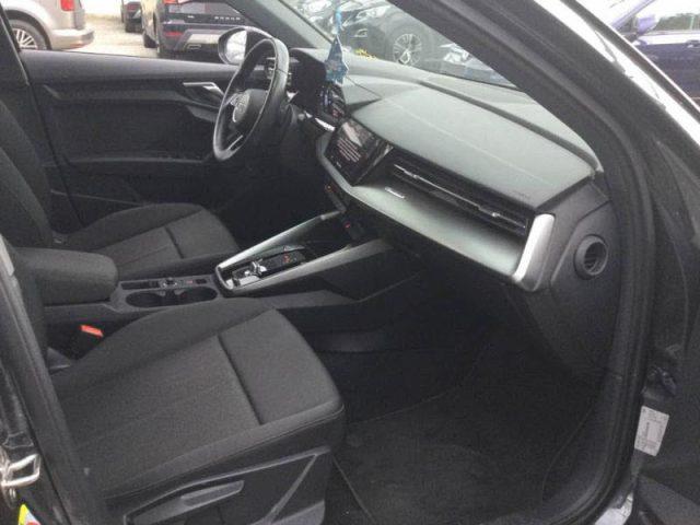 AUDI A3 SPB 30 g-tron S-tronic Business NAVI, VIRTUAL, LED