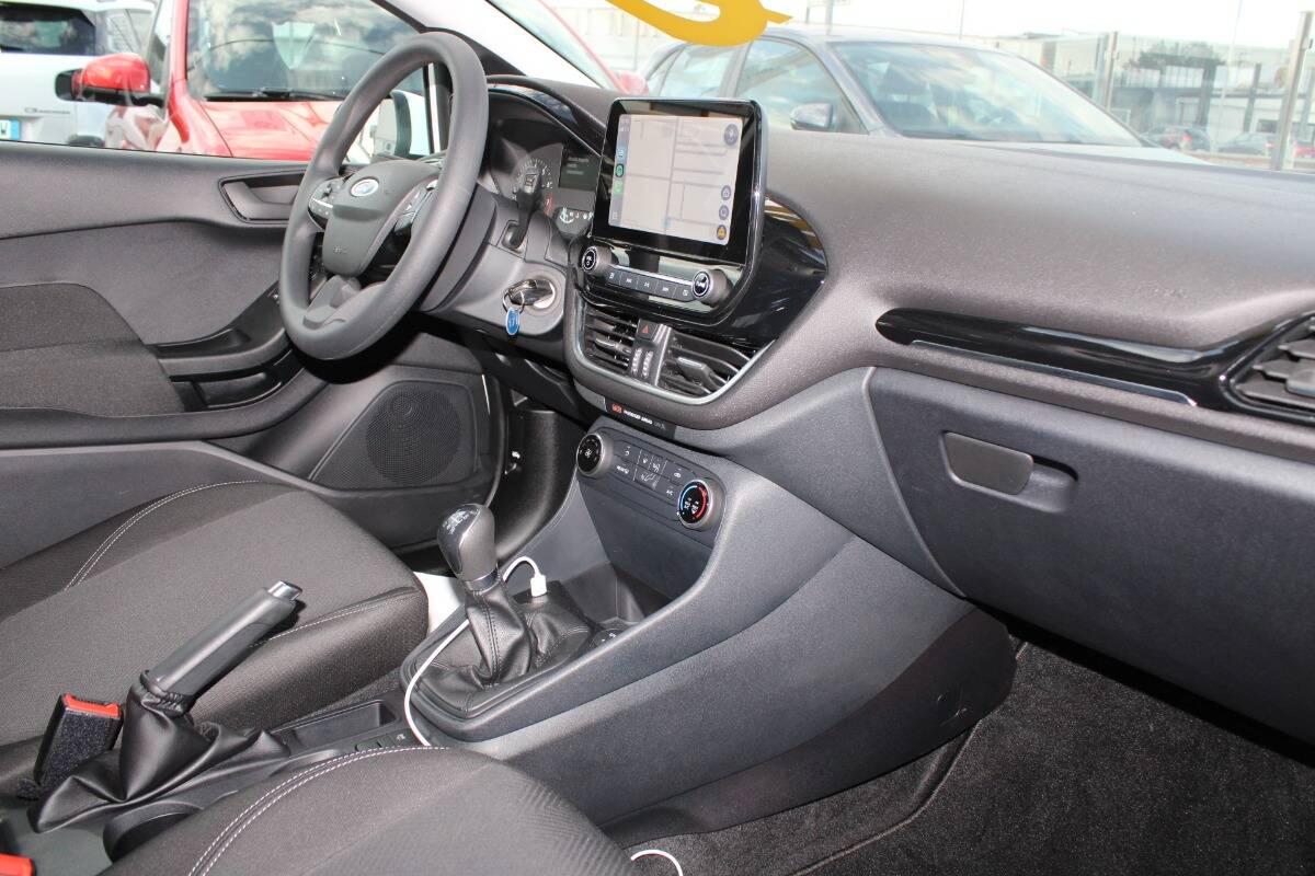 Ford Fiesta 1.1 Connect s&s 75cv con CarPlay