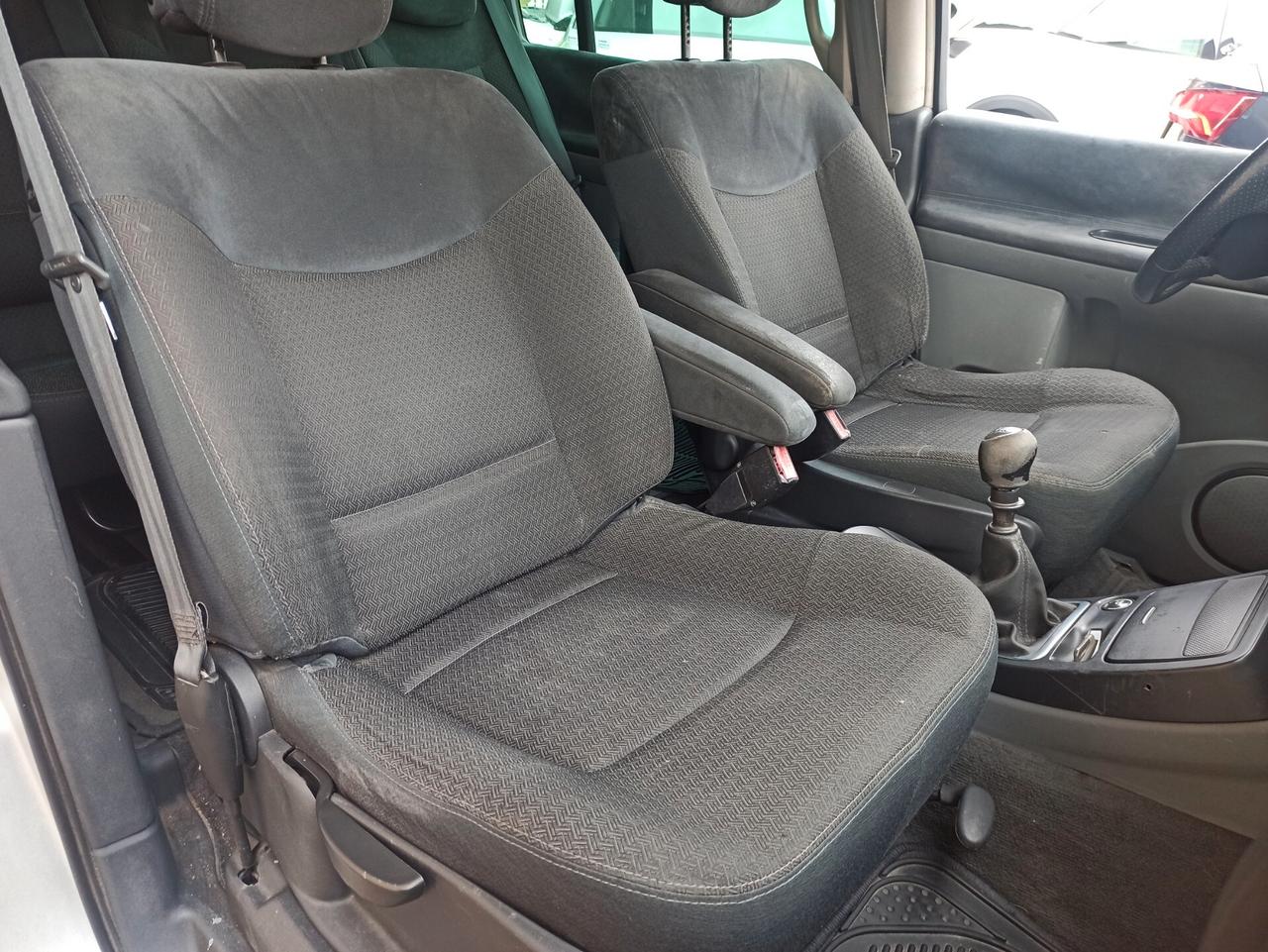 Renault Espace Grand 2.0 dCi 175CV Dynamique II