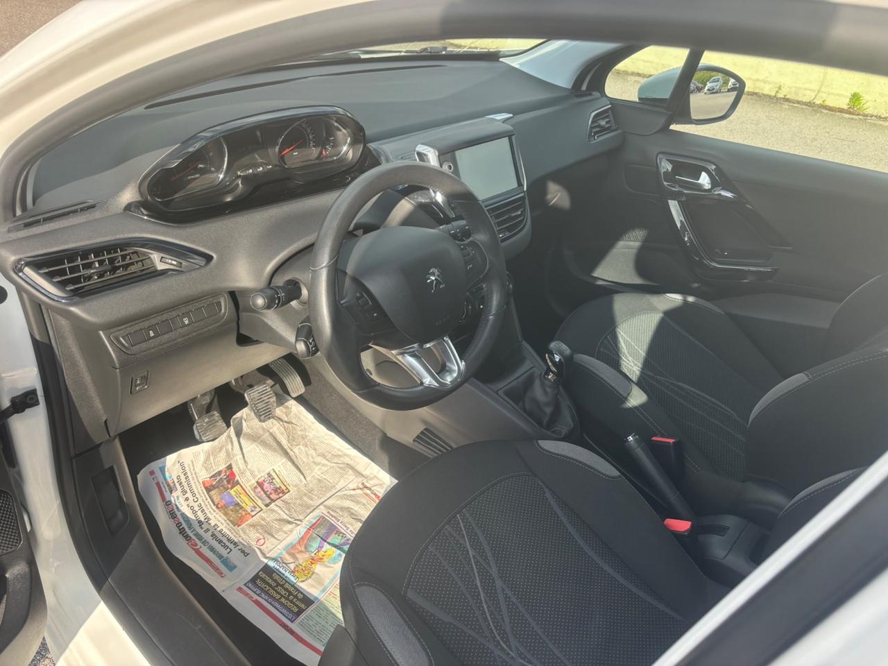 Peugeot 208 1.4 HDi 68 CV 5 porte Active