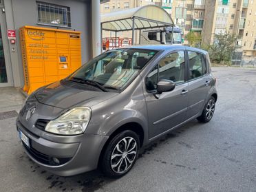 Renault Modus Grand 1.2 16V Dynamique