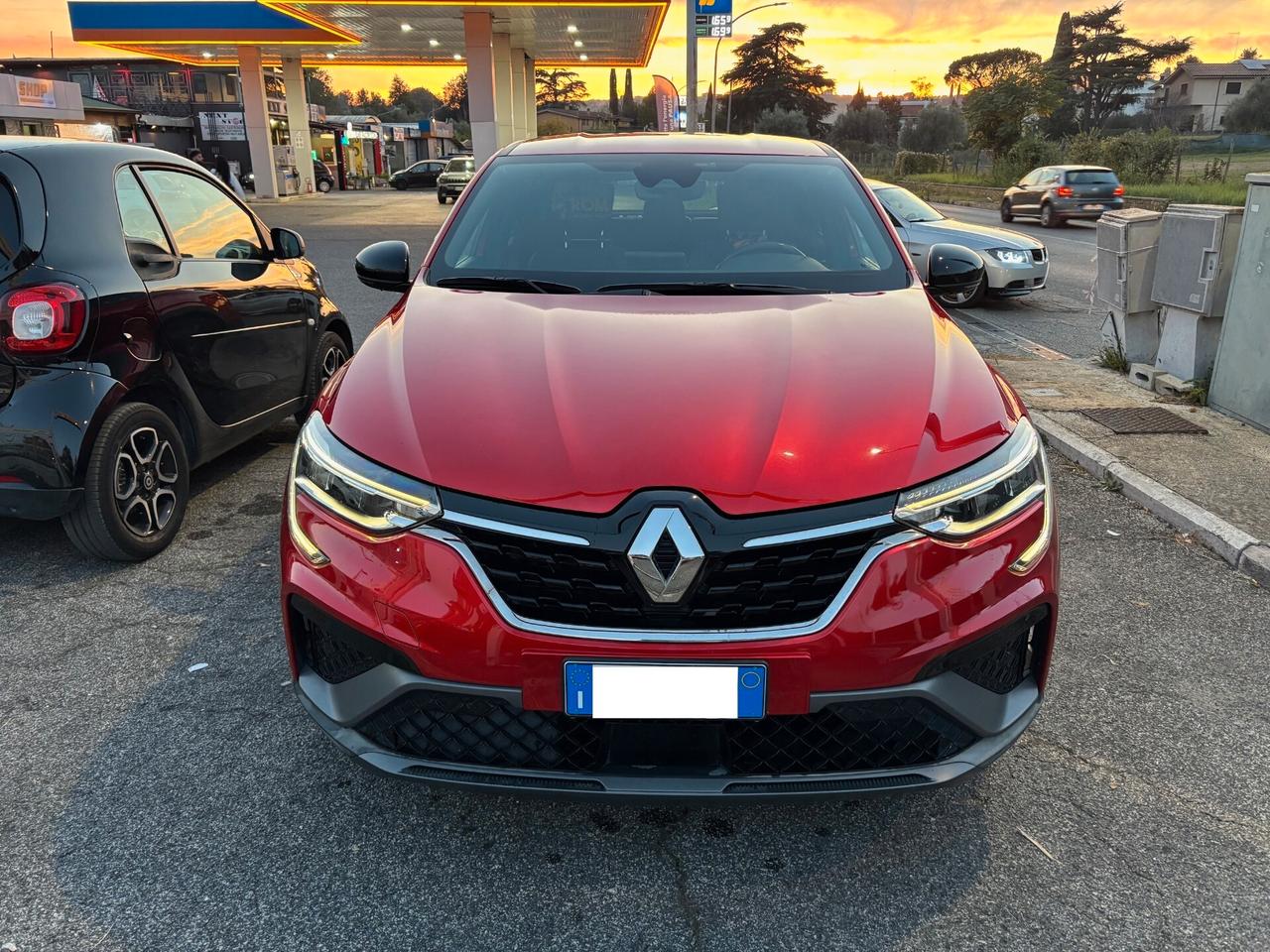 Renault Arkana Hybrid E-Tech 145 CV R.S. Line, STUPENDA, SEDILI ELETTRICI, TELECAMERA, CERCHIO 18!!!