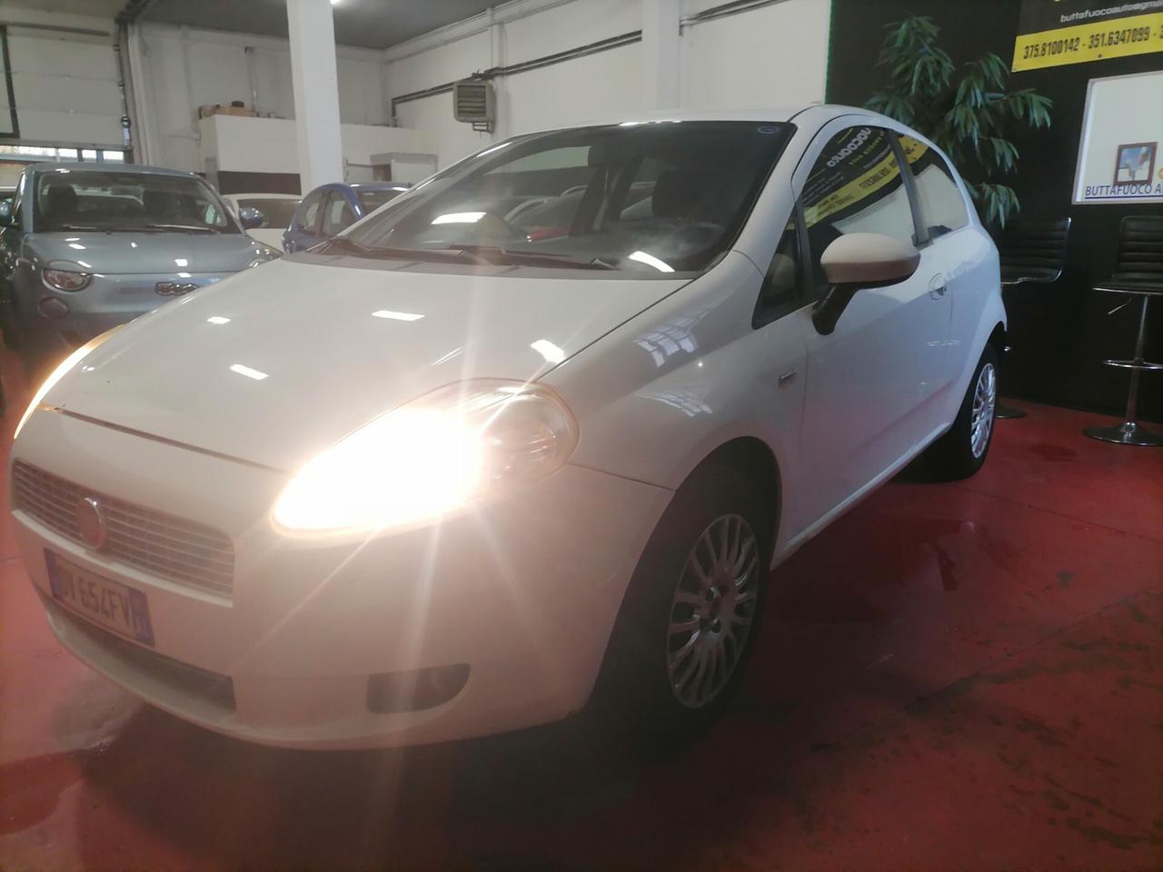 Fiat Grande Punto 1.4 3 porte Active Natural Power