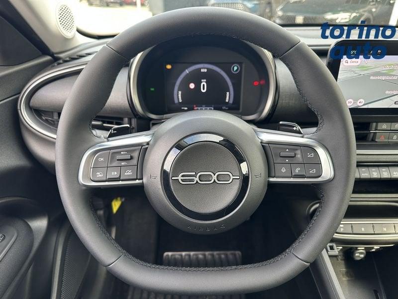 FIAT 600 1.2 Hybrid 110cv