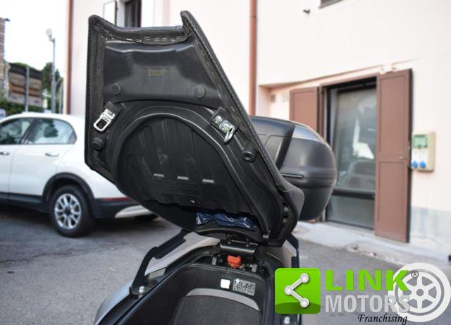 KYMCO AK 550 premium