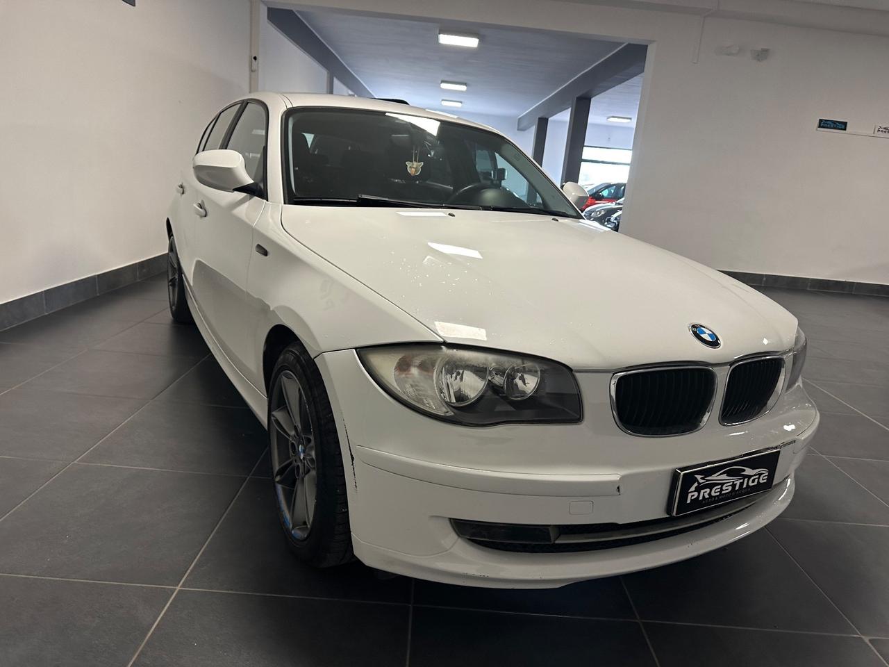 BMW 116D NEOPATENTATI 2.0 ATTIVA 116CV