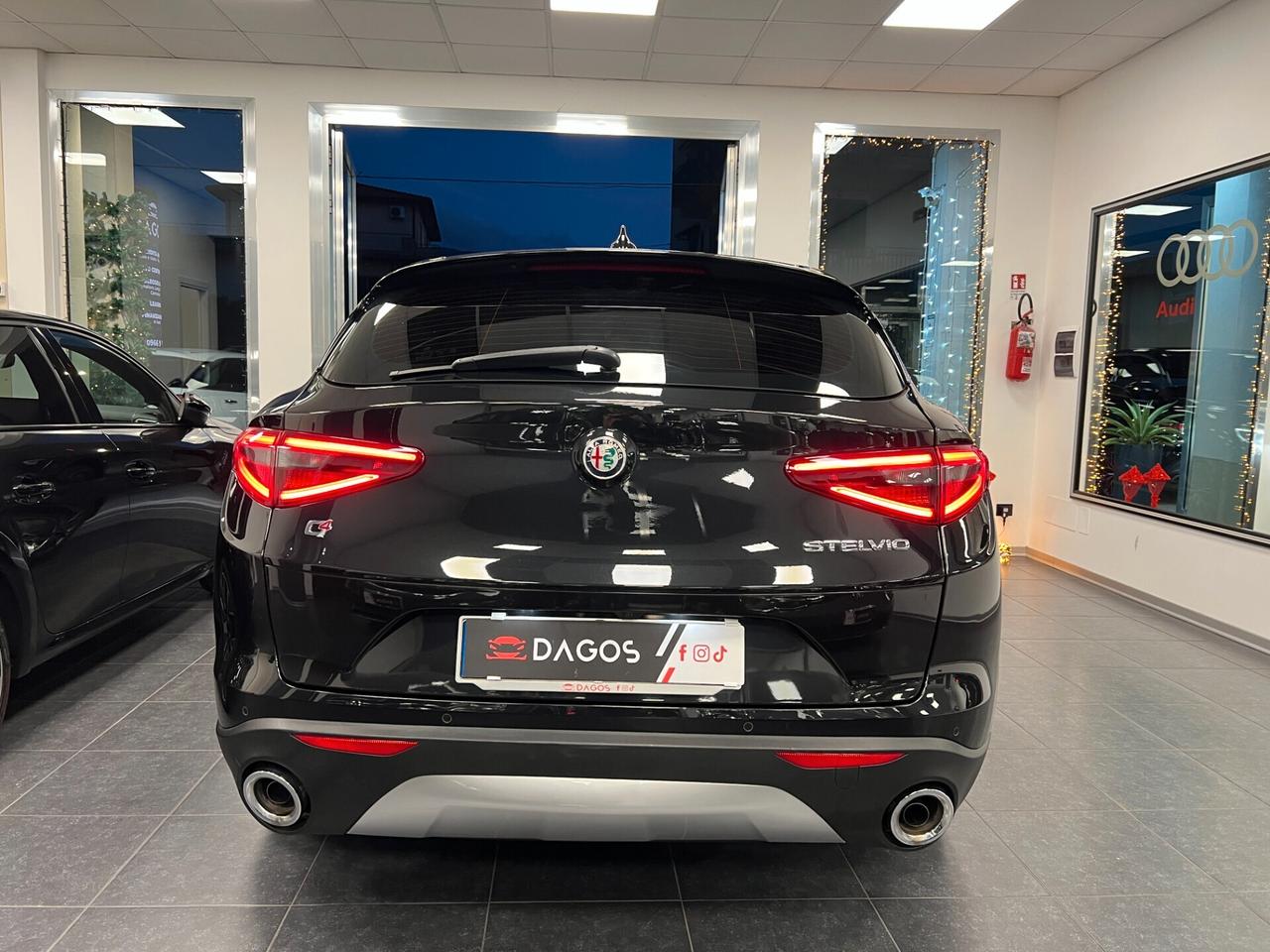 Alfa Romeo Stelvio 2.2 Turbodiesel 210 CV AT8 Q4 Executive