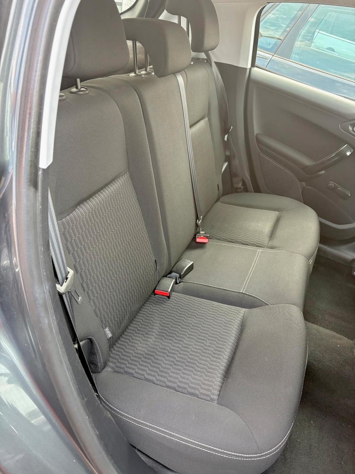 Peugeot 208 1.2 Neopatentati