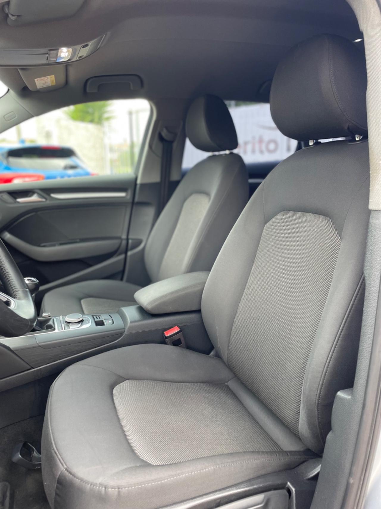 Audi A3 SPB 1.6 TDI 116 CV Business
