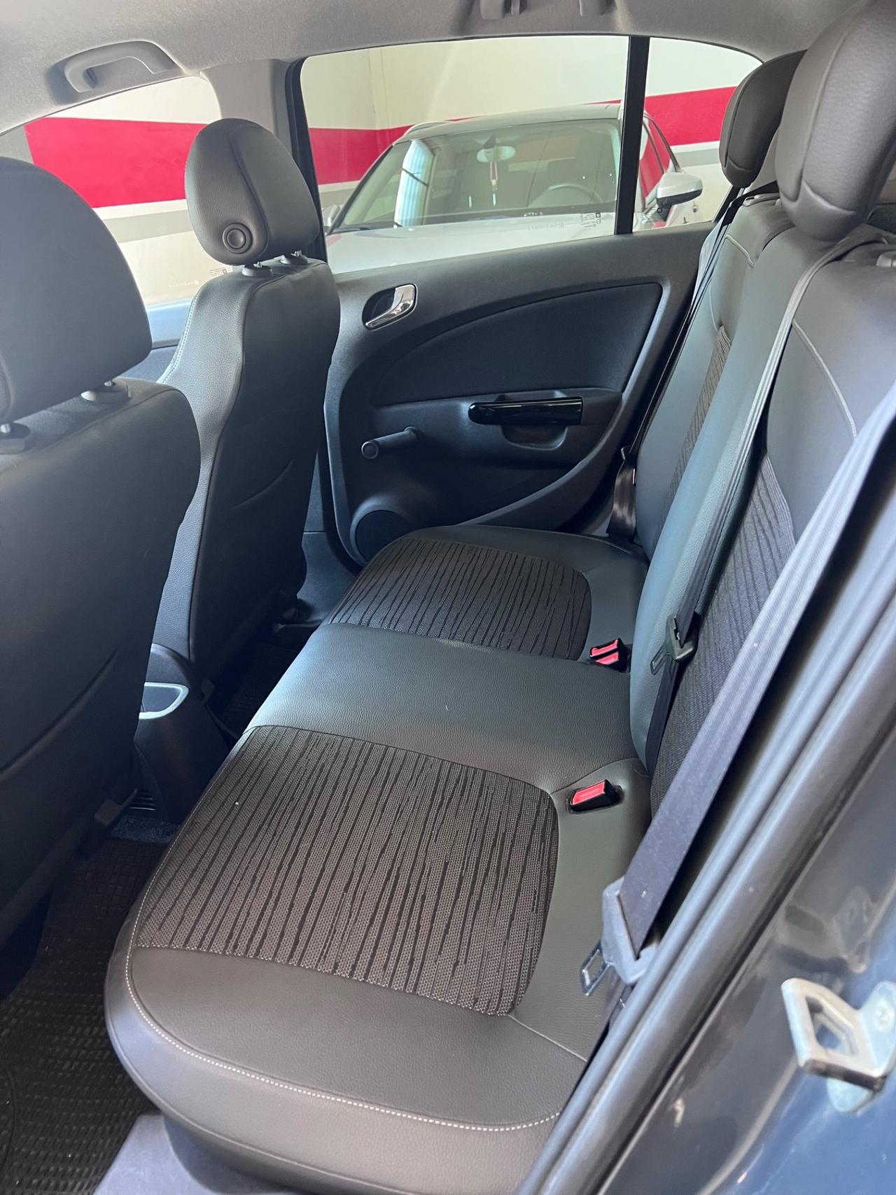 Opel Corsa 1.2 BENZINA/ GPL-2015-NEOPATENTATI