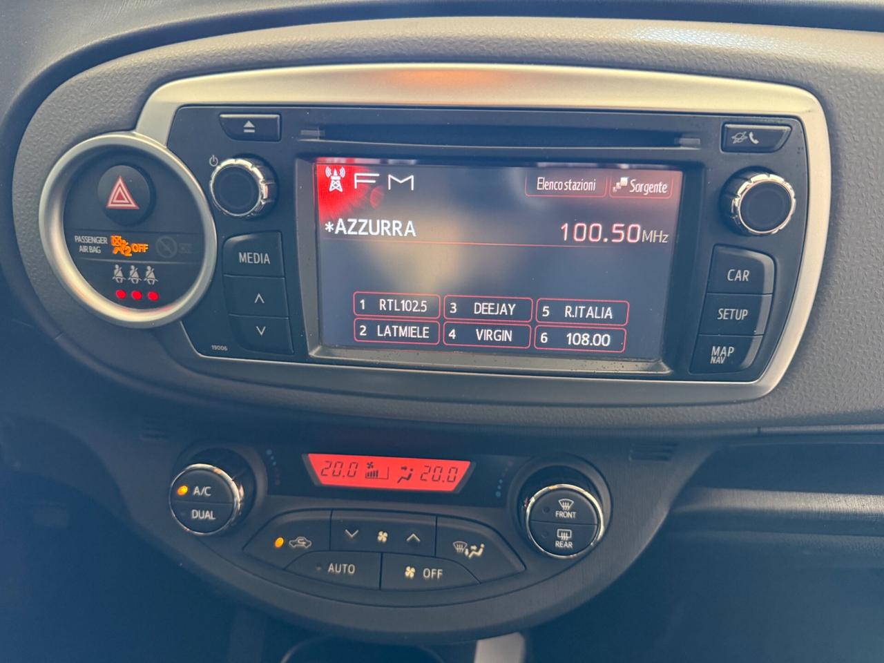 Toyota Yaris 1.0 Benzina 5 porte Lounge