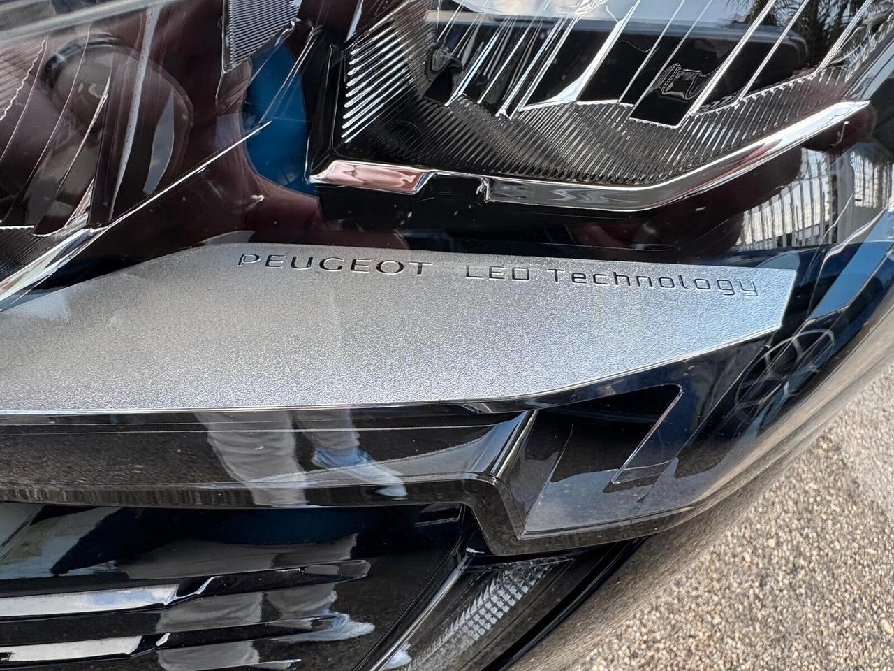 PEUGEOT 3008 DIESEL 1.5 131CV AUT. ALLURE 2022