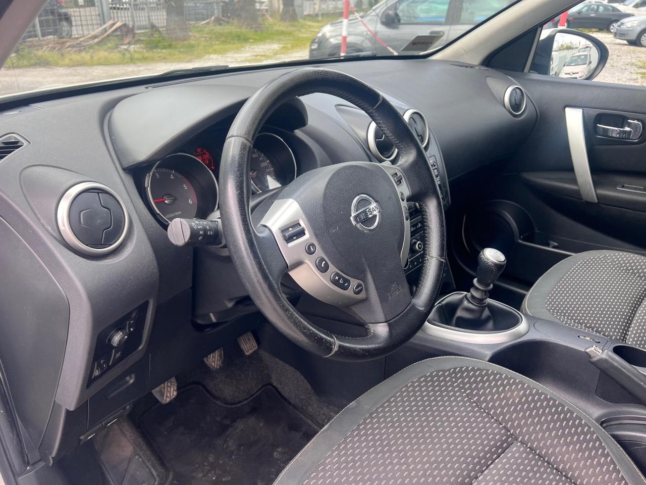 Nissan Qashqai Qashqai+2 2.0 dCi DPF Tekna