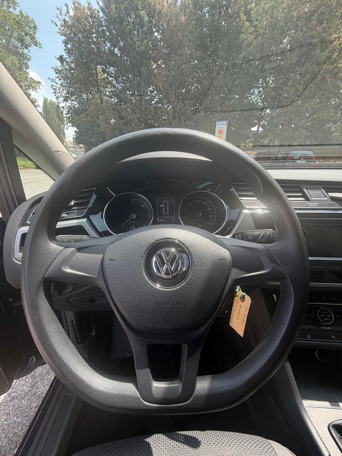 Volkswagen Touran 1.6 TDI Trendline BlueMotion Technology