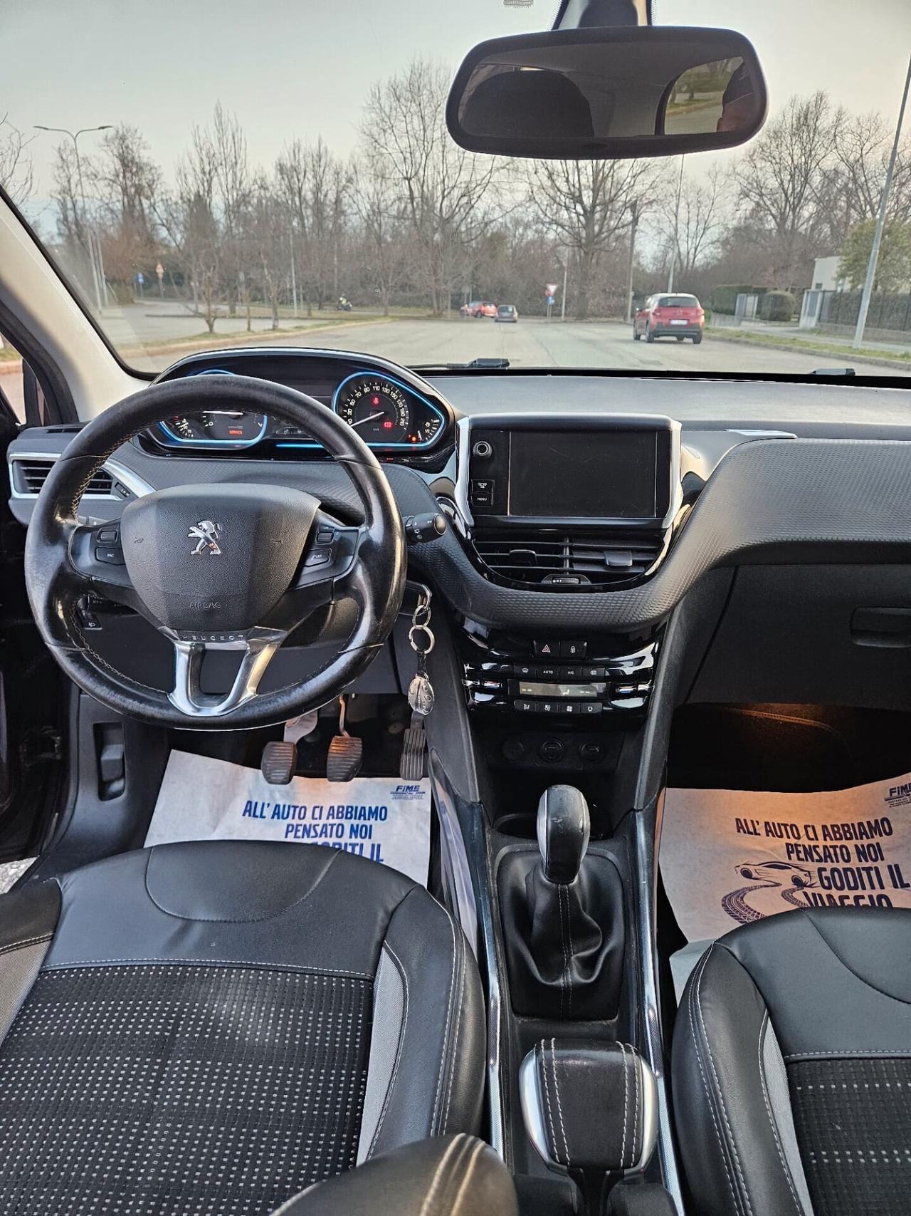 Peugeot 2008 NEOPATENTATI