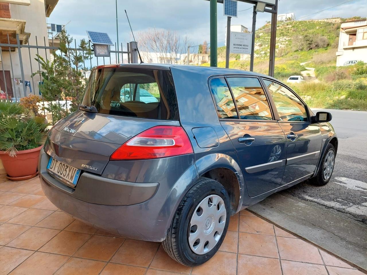 Renault Megane Mégane 1.5 dCi/85CV 5 porte Pack