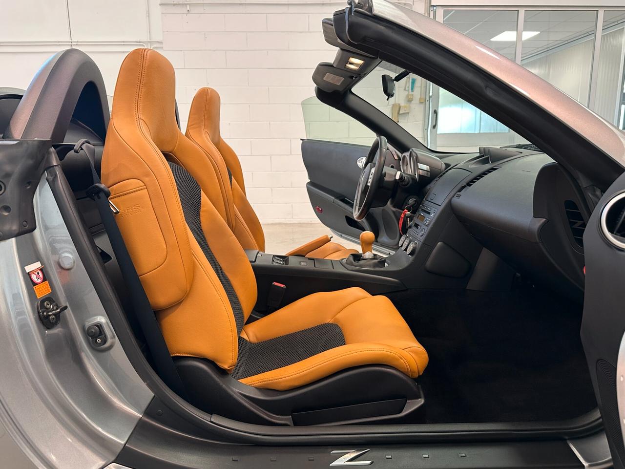 Nissan Z 350Z Roadster 3.5 V6 Lev 1