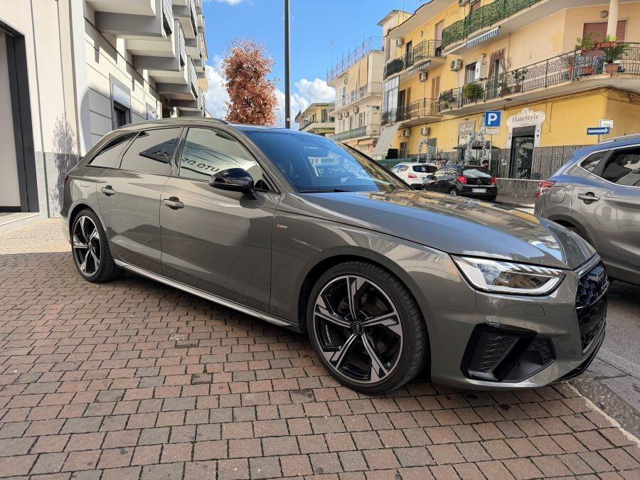 AUDI A4 SW 2.0 TDI HYBRID SLINE CERTIFICATA ITALIA
