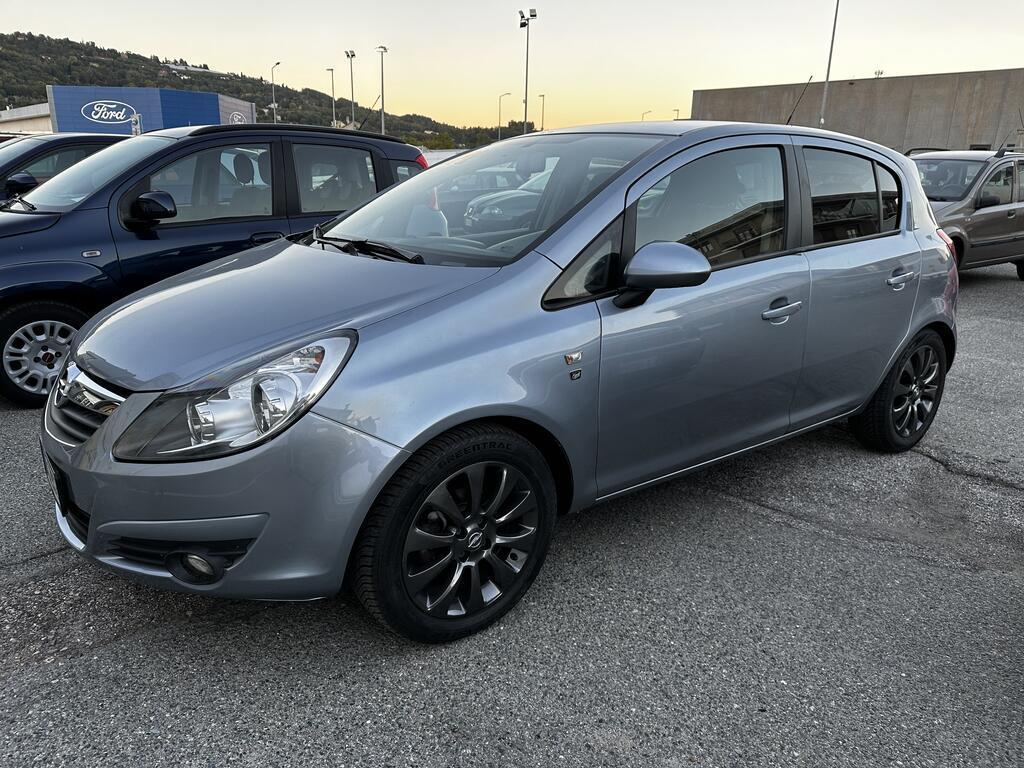 Opel Corsa 5 Porte 1.2 Edition