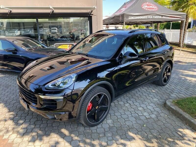 Porsche Cayenne 3.0 Diesel 250 CV