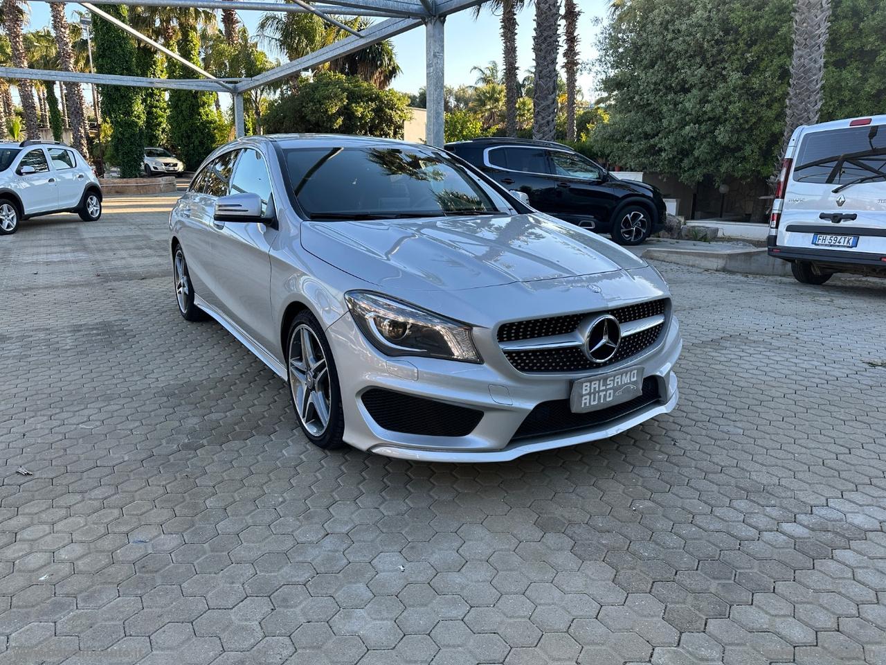 MERCEDES-BENZ CLA 200 d Premium