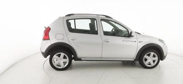 DACIA Sandero Stepway 1.6 8V 90CV