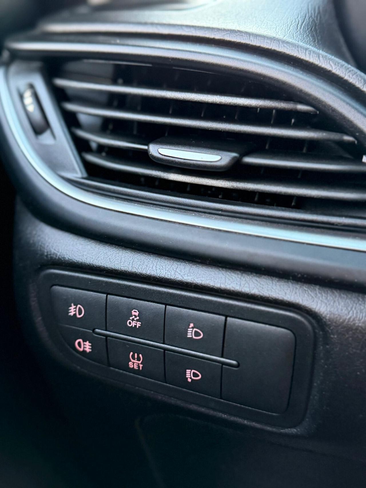 Fiat Tipo 1.6 Mjt S&S SW Lounge