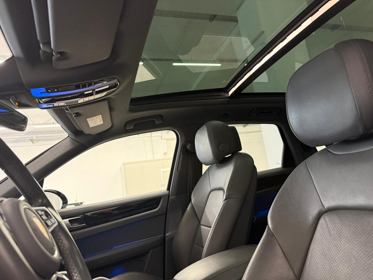 Porsche Cayenne 3.0 V6