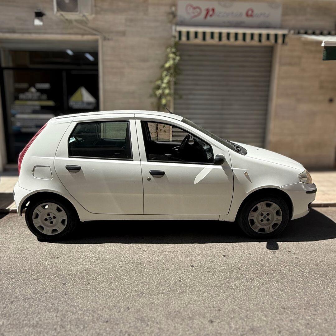 Fiat Punto 1.2 5 porte Active Natural Power