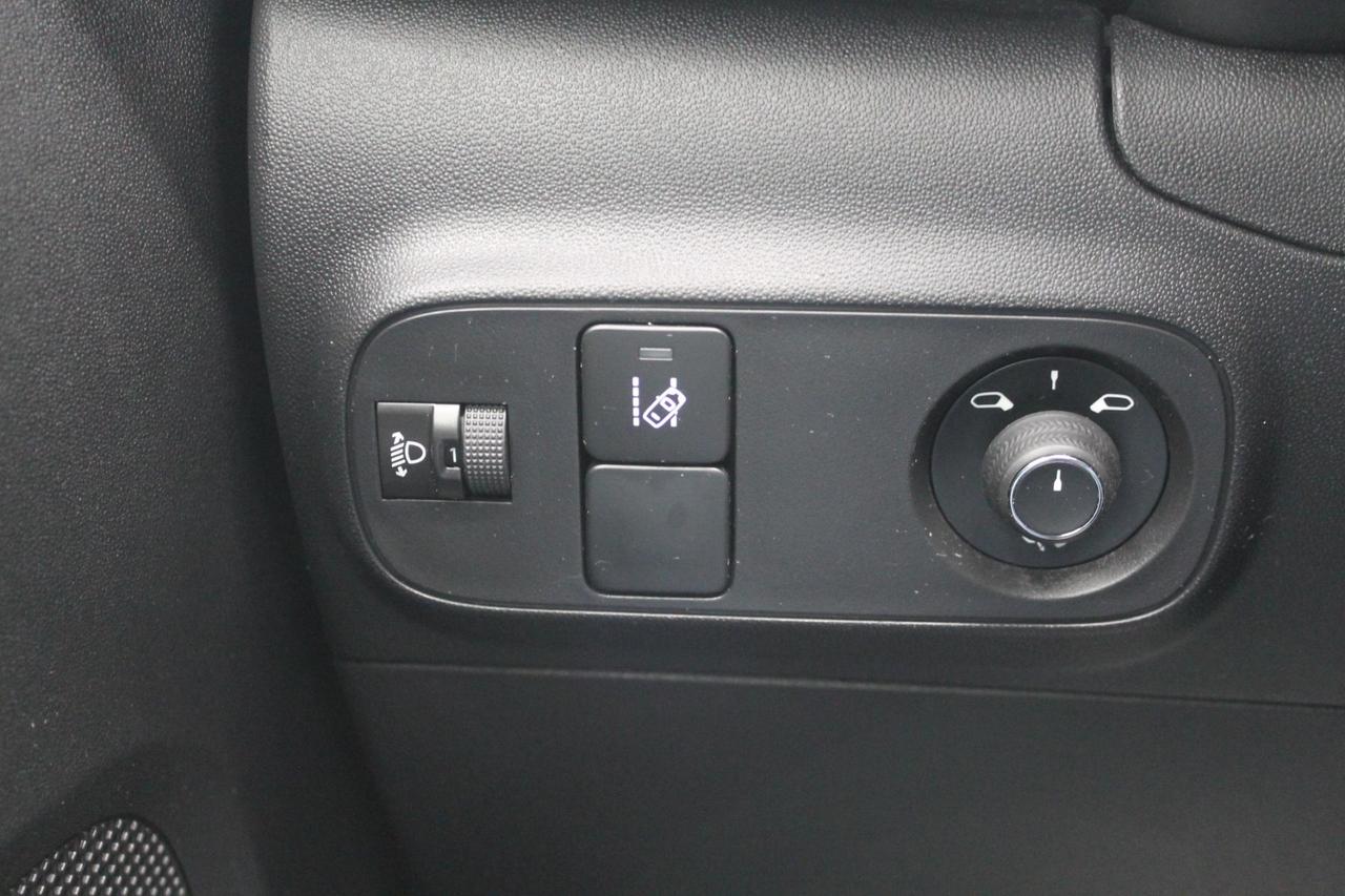 Citroen C3 1.2 puretech Feel NAVI 82 Cv.