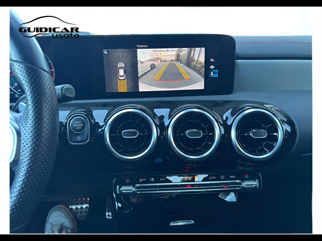 Mercedes-Benz CLA Coupe - C118 - CLA Coupe 200 d Premium auto