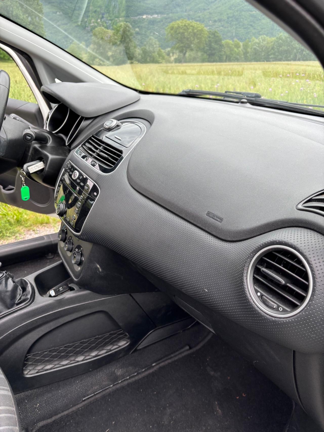Fiat Punto Evo 1.4 benzina euro 5 PARI AL NUOVO