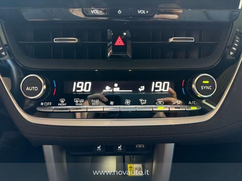Toyota Corolla Cross 2.0H (197 CV) E-CVT Lounge Light 4WD