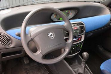 Lancia Ypsilon Y 1.2 Elefantino Blu CLIMA