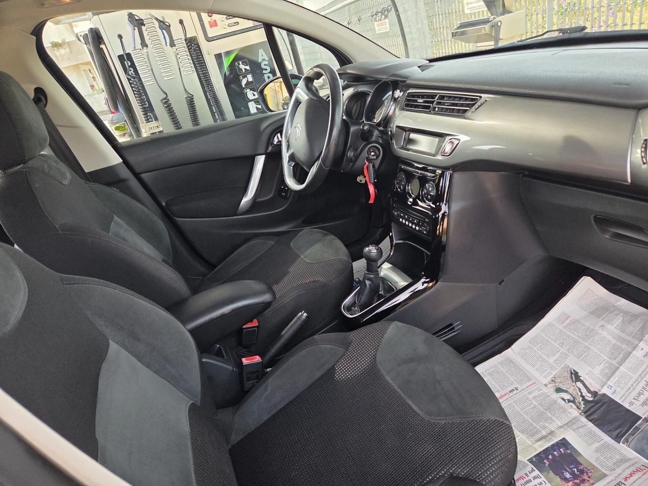 Citroen C3 1.4 HDi 70 Exclusive 2012