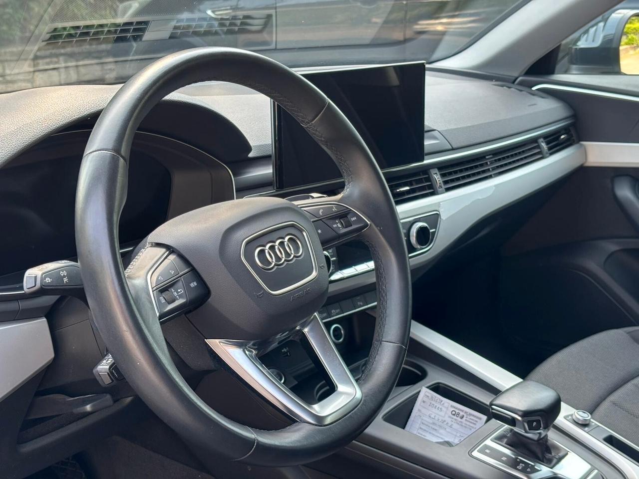 Audi A4 30 TDI/136 CV S tronic Business Advanced