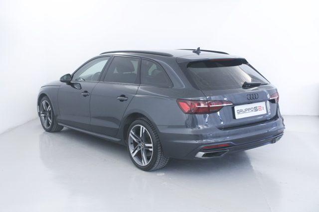 AUDI A4 Avant 40 TDI S tronic mhev Cerchi 18''/Pack black