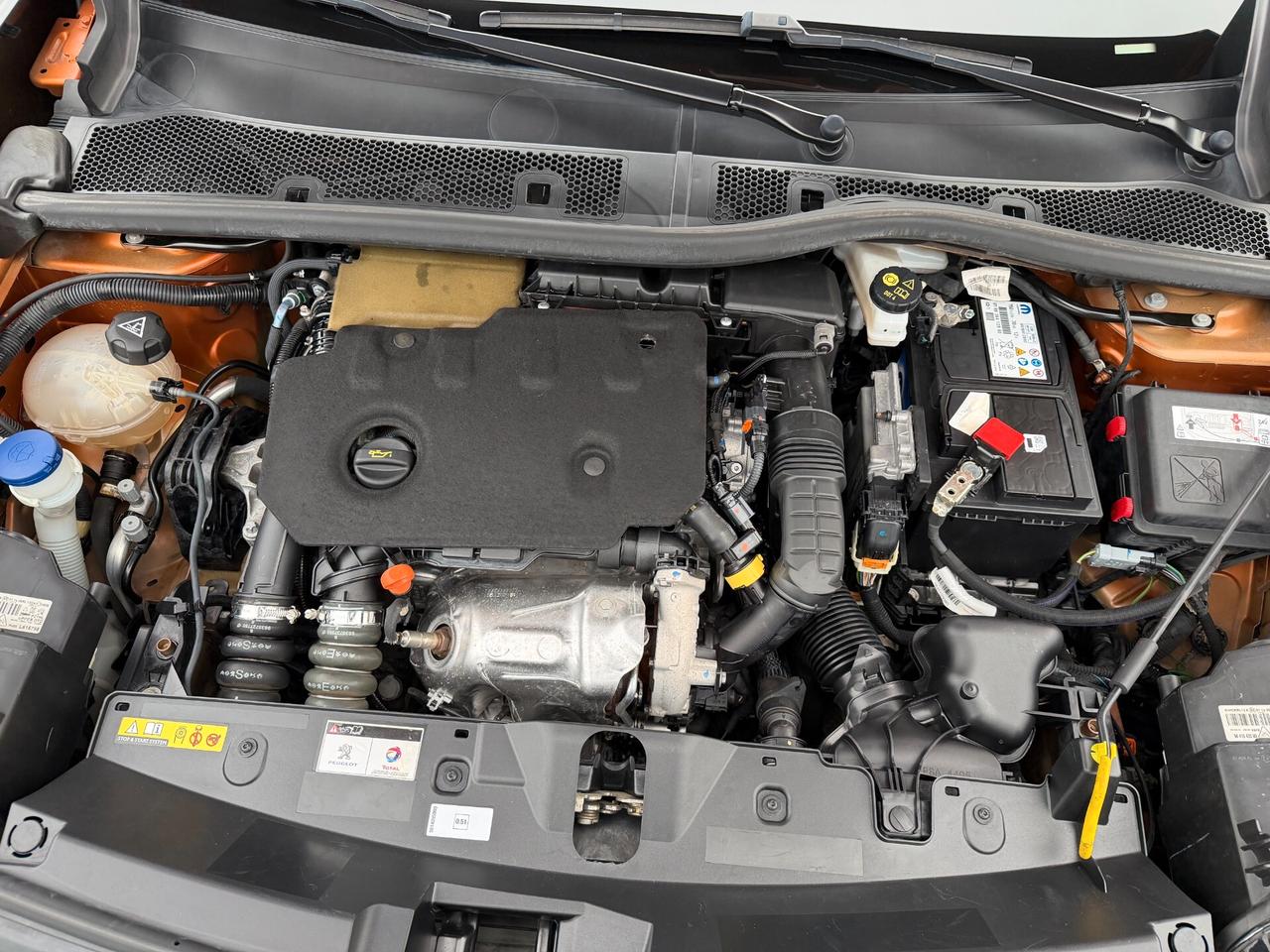 Peugeot 2008 1.5 BLUEHDI 110 cv. GT