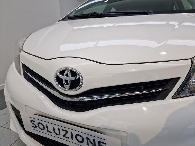 Toyota Yaris Yaris 1.0 5 porte Lounge