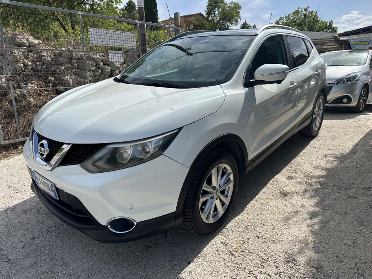 Nissan Qashqai 1.5 dCi DPF Tekna