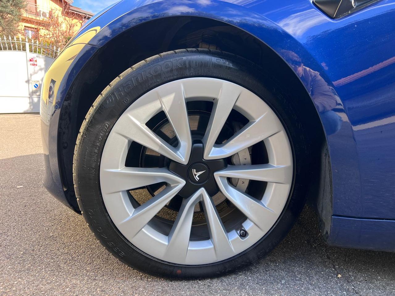 Tesla Model 3 -- Standard Range Plus #7952