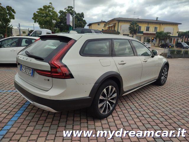 VOLVO V90 Cross Country B4 (d) AWD Geartronic Business Pro