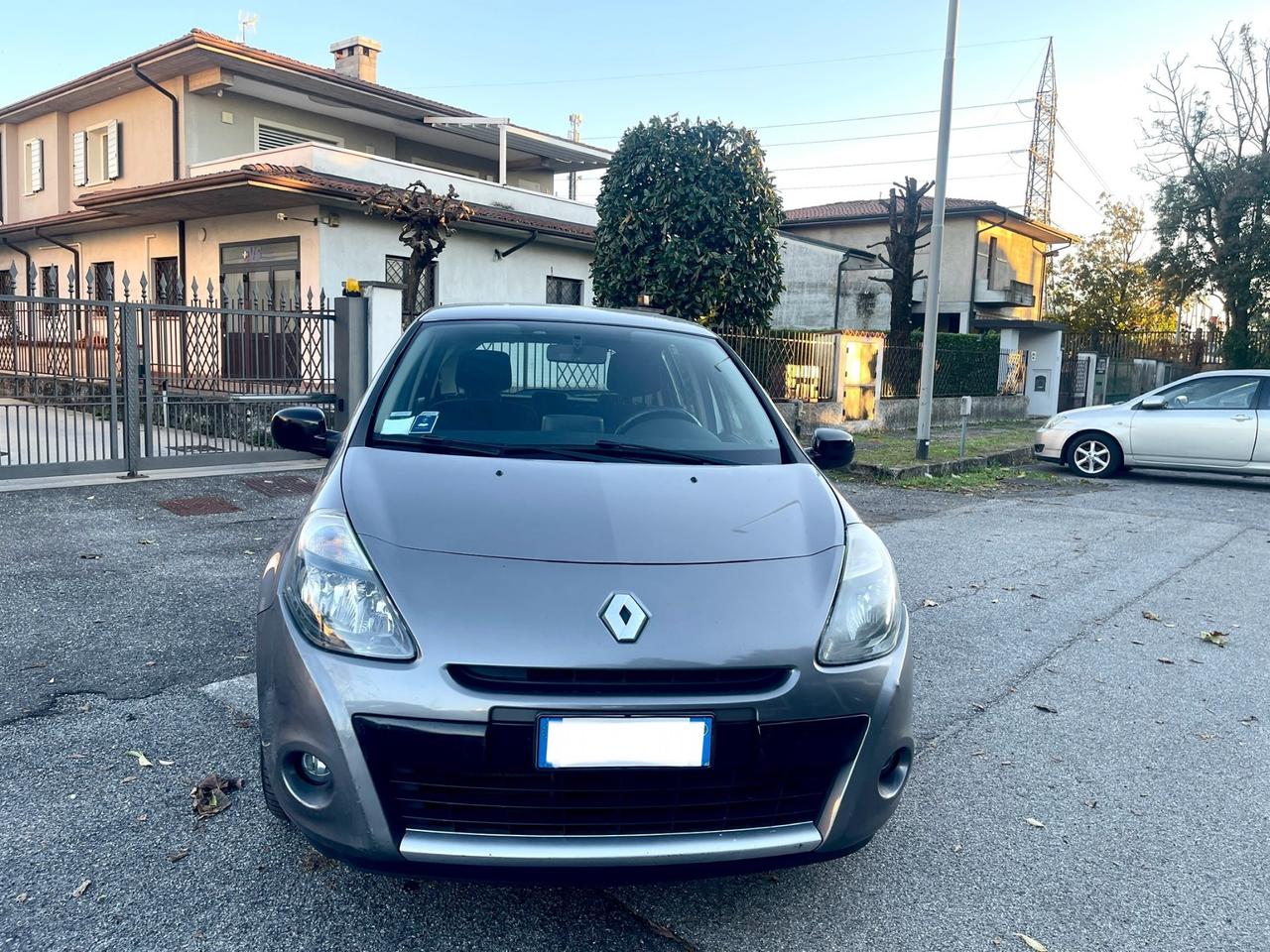 Renault Clio 1.5 dCi 75CV 5 porte Dynamique per Neopatentati
