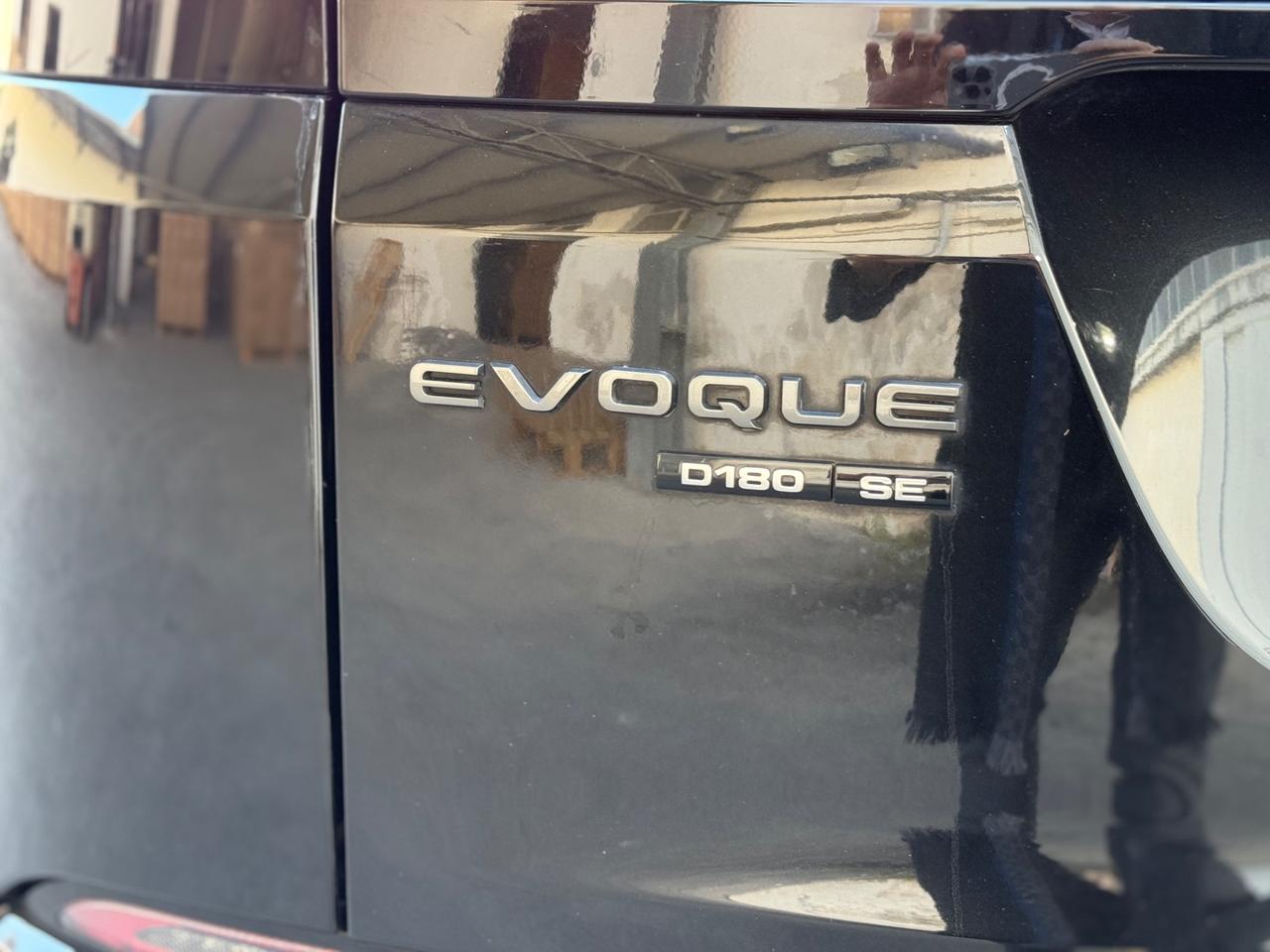 Range Rover Evoque 2.0D 180 CV R Dynamic TETTO