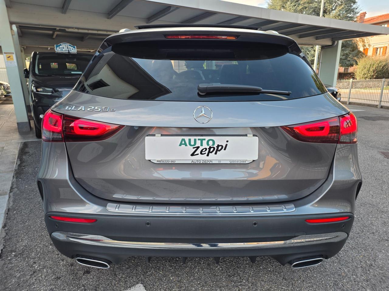 Mercedes-benz GLA 250 Eq-Power Premium AUTTETTO+20"+CAMERA 360°/SERVICE MERCEDES