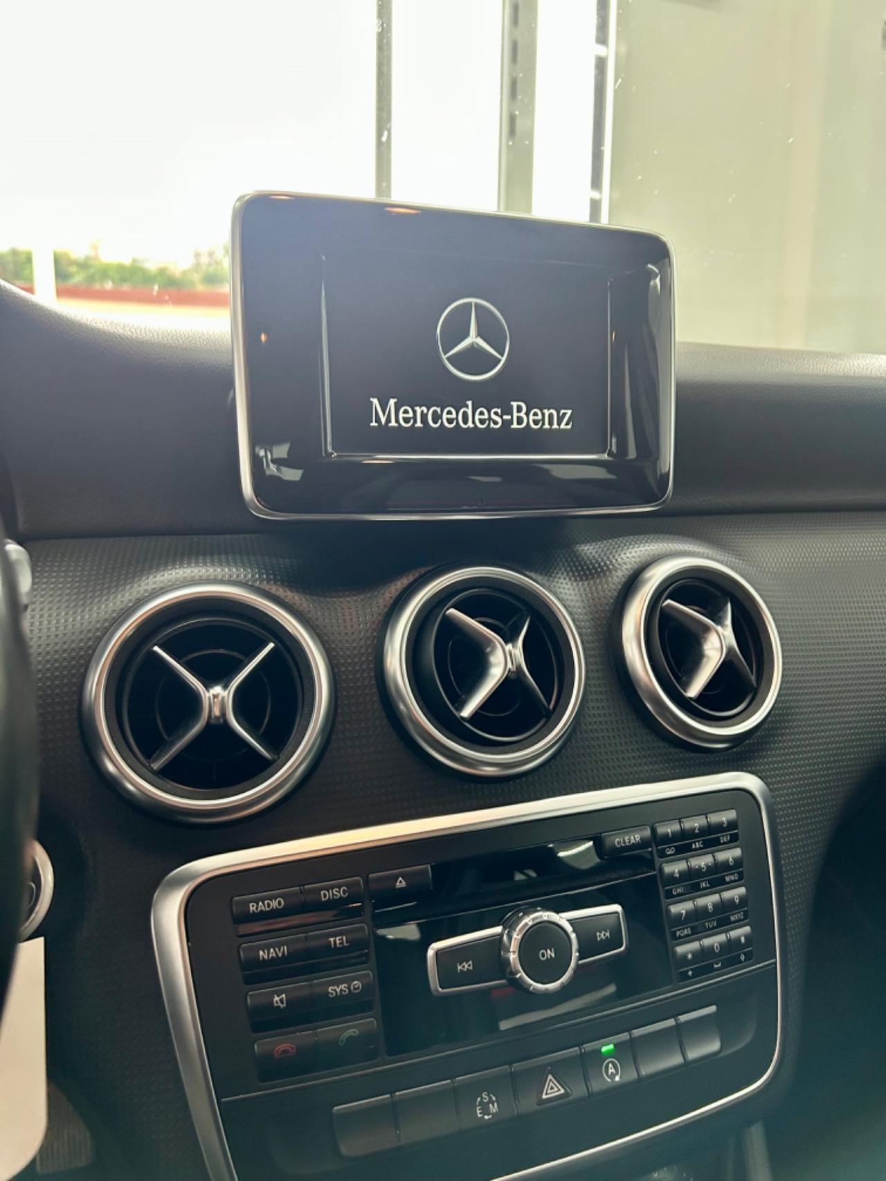 Mercedes CLASSE A 180 d Sport FINANZIABILE