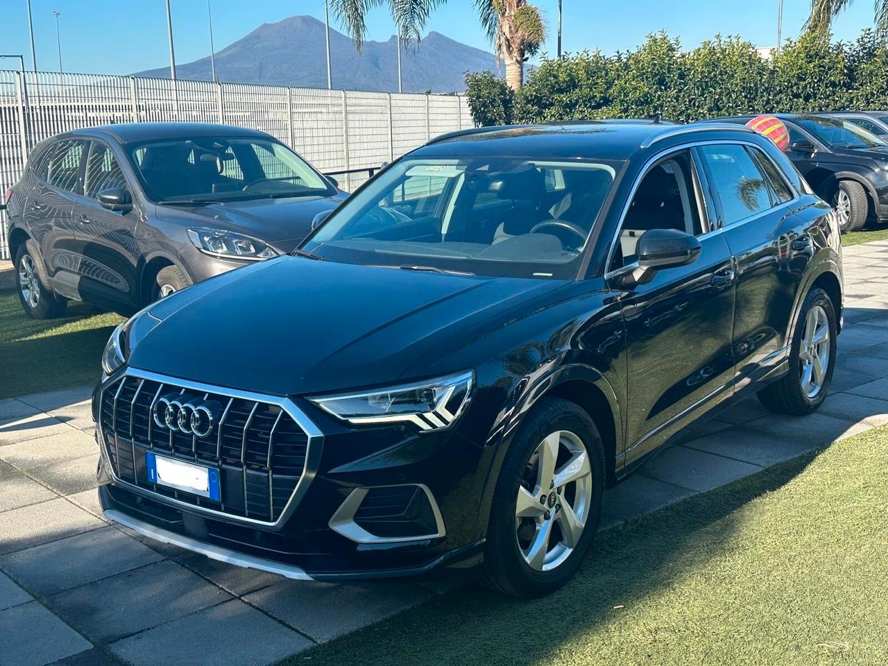 Audi Q3 2.0 TDI 150CV S tronic 200 SPORT-FARI FULL LED