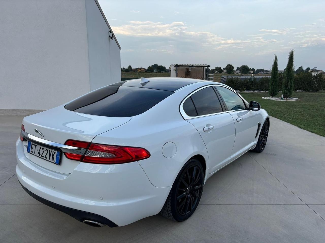 Jaguar XF 2.2 D 200 CV Premium Luxury