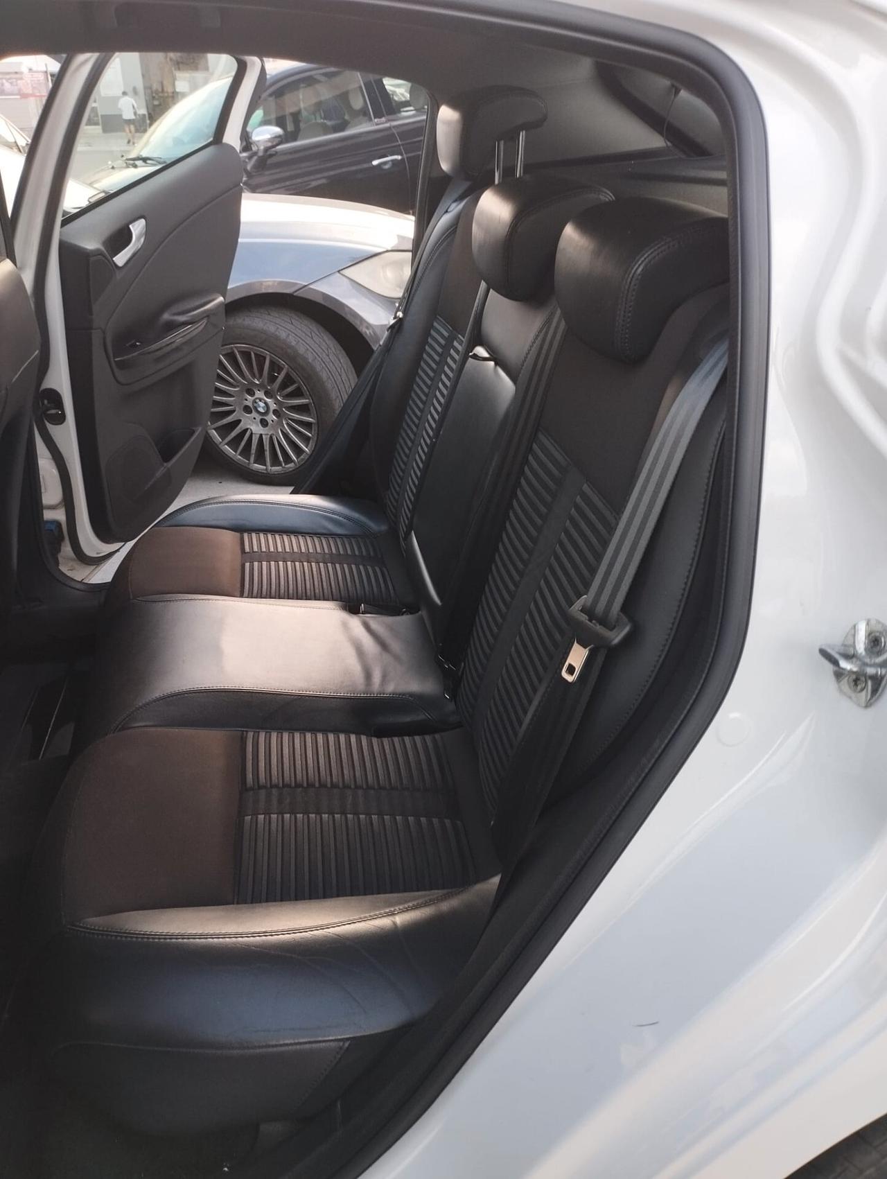 Alfa Romeo Giulietta 1.6 JTDm 105 CV