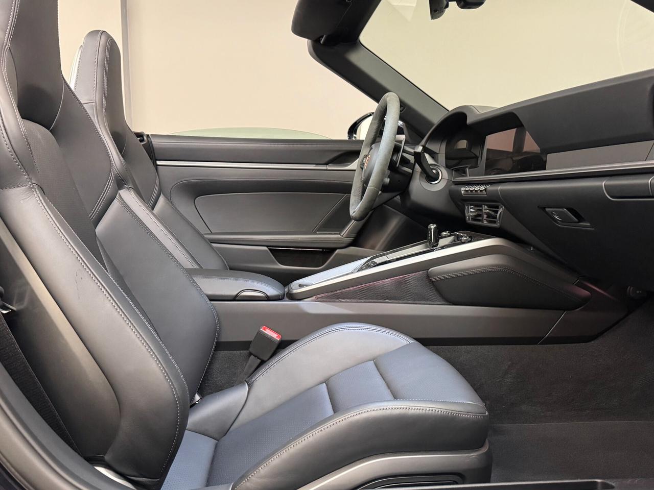 Porsche 911 - 992.2 CARRERA CABRIO MY 2025 - IVA ESPOSTA